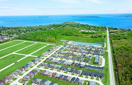 Innisfil, the Best of Both: Waterfronts & Easy Commutes